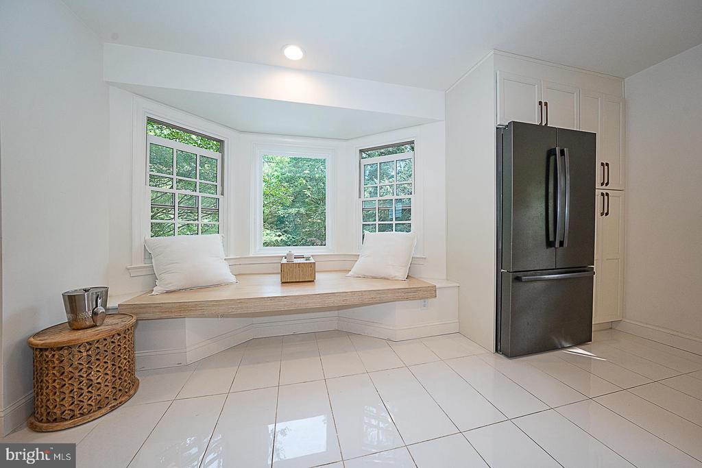743 CLARENDON ROAD
