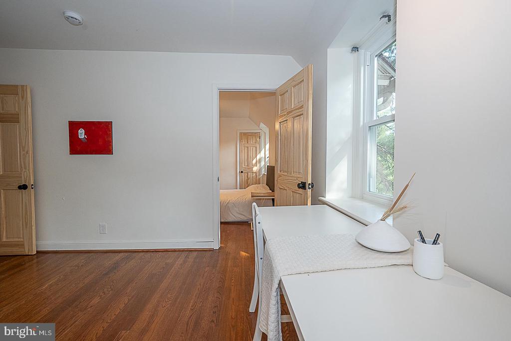743 CLARENDON ROAD