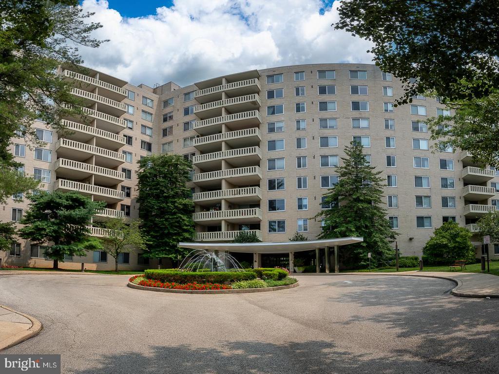 191 PRESIDENTIAL BOULEVARD Unit: R1009-1010