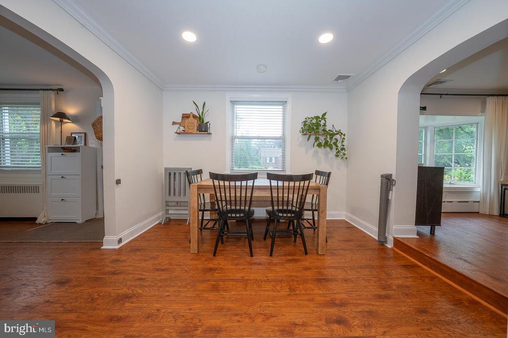 461 ROCK GLEN DRIVE