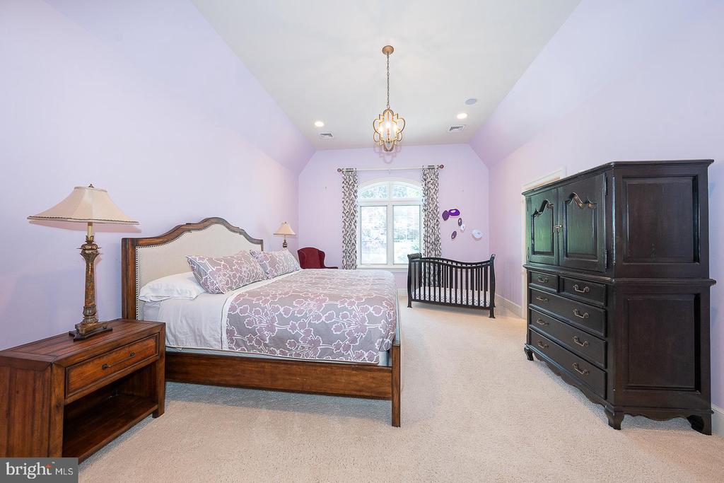 226 MCCLENAGHAN MILL ROAD