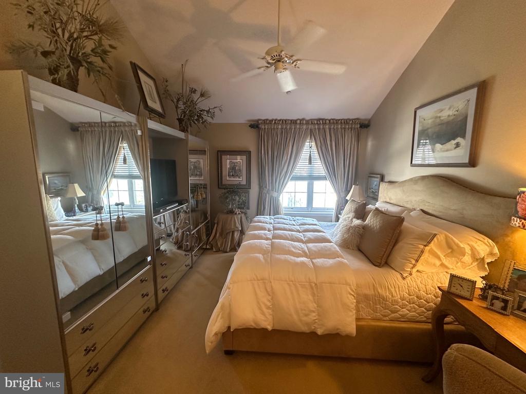 205 VALLEY FORGE LOOKOUT PLACE