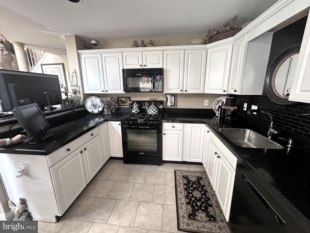 205 VALLEY FORGE LOOKOUT PLACE