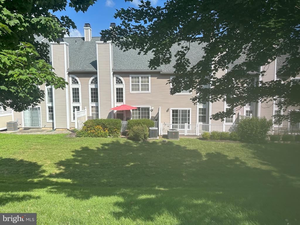 205 VALLEY FORGE LOOKOUT PLACE