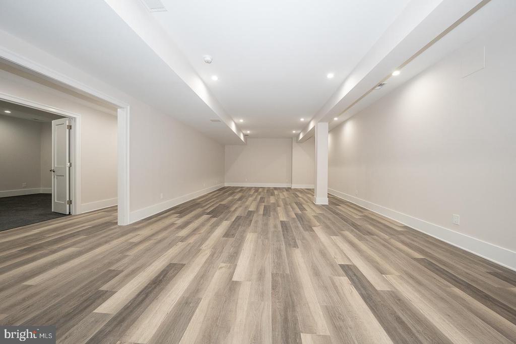 651 MERION SQUARE ROAD