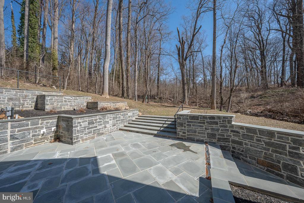 651 MERION SQUARE ROAD