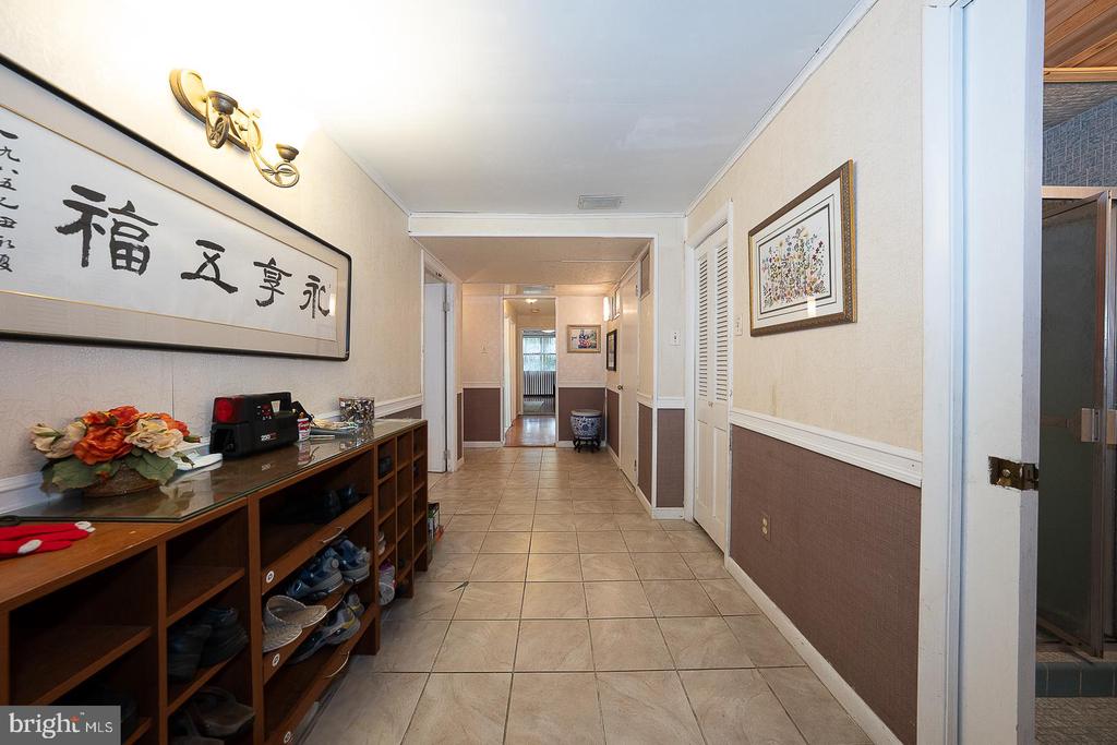323 HIDDEN RIVER ROAD