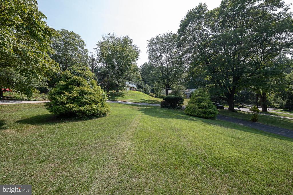 323 HIDDEN RIVER ROAD