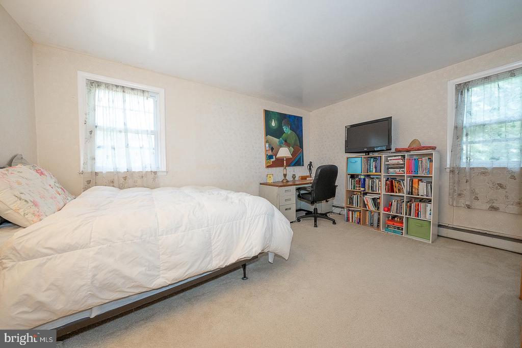 323 HIDDEN RIVER ROAD