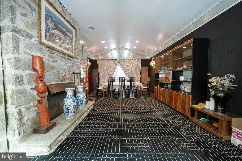 323 HIDDEN RIVER ROAD