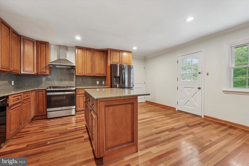 527 CONSHOHOCKEN STATE ROAD