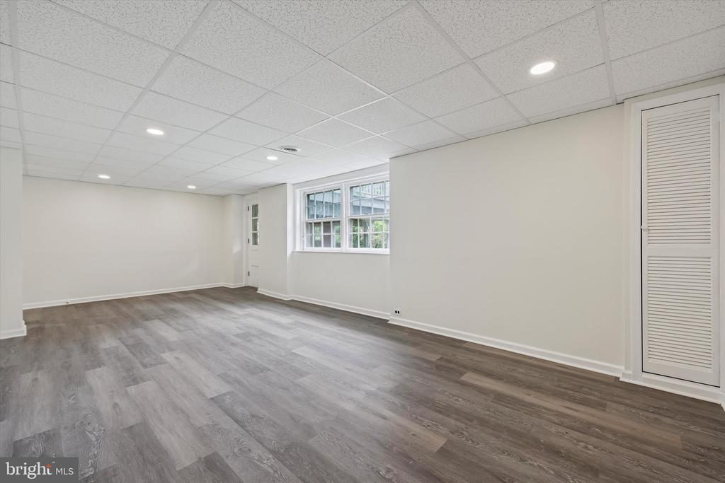 527 CONSHOHOCKEN STATE ROAD