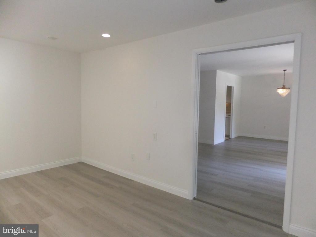 1655 OAKWOOD DRIVE Unit: N217