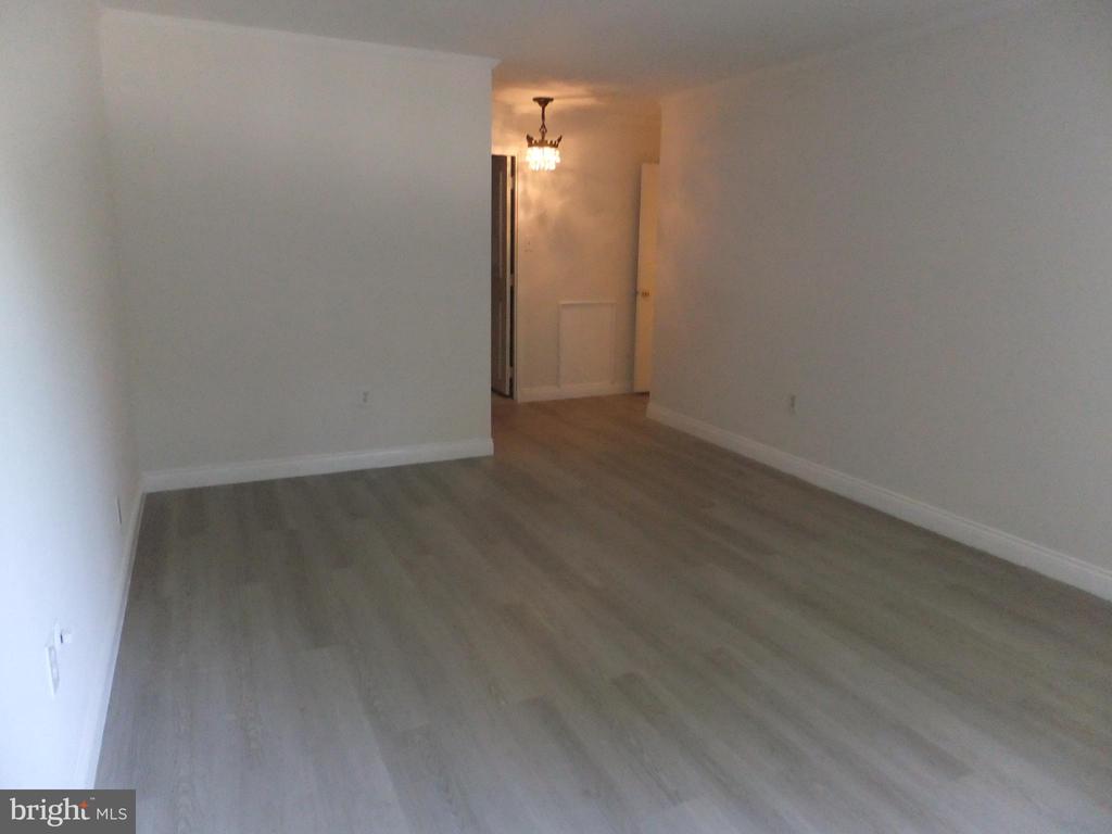 1655 OAKWOOD DRIVE Unit: N217