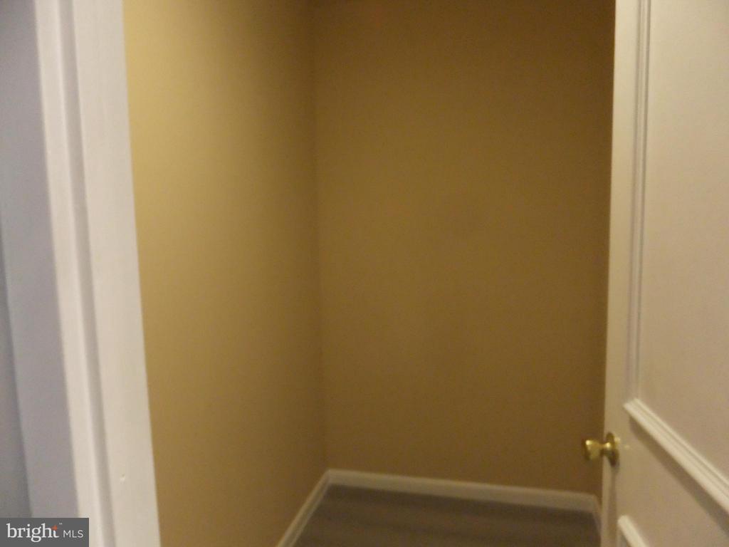 1655 OAKWOOD DRIVE Unit: N217