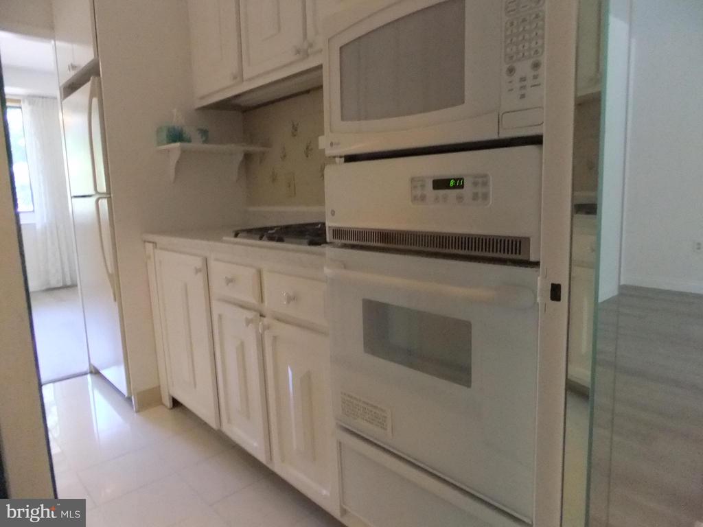 1655 OAKWOOD DRIVE Unit: N217
