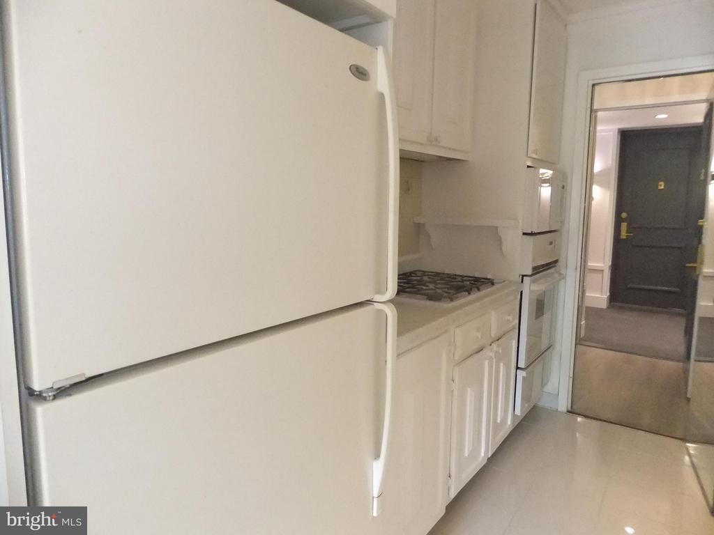 1655 OAKWOOD DRIVE Unit: N217
