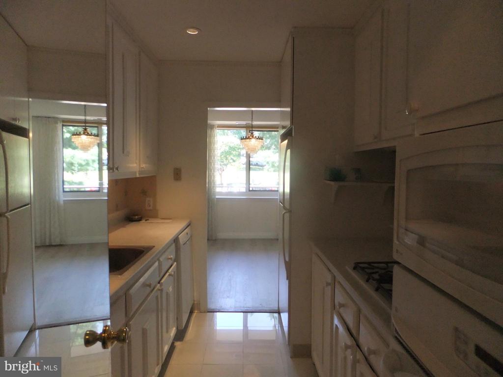 1655 OAKWOOD DRIVE Unit: N217