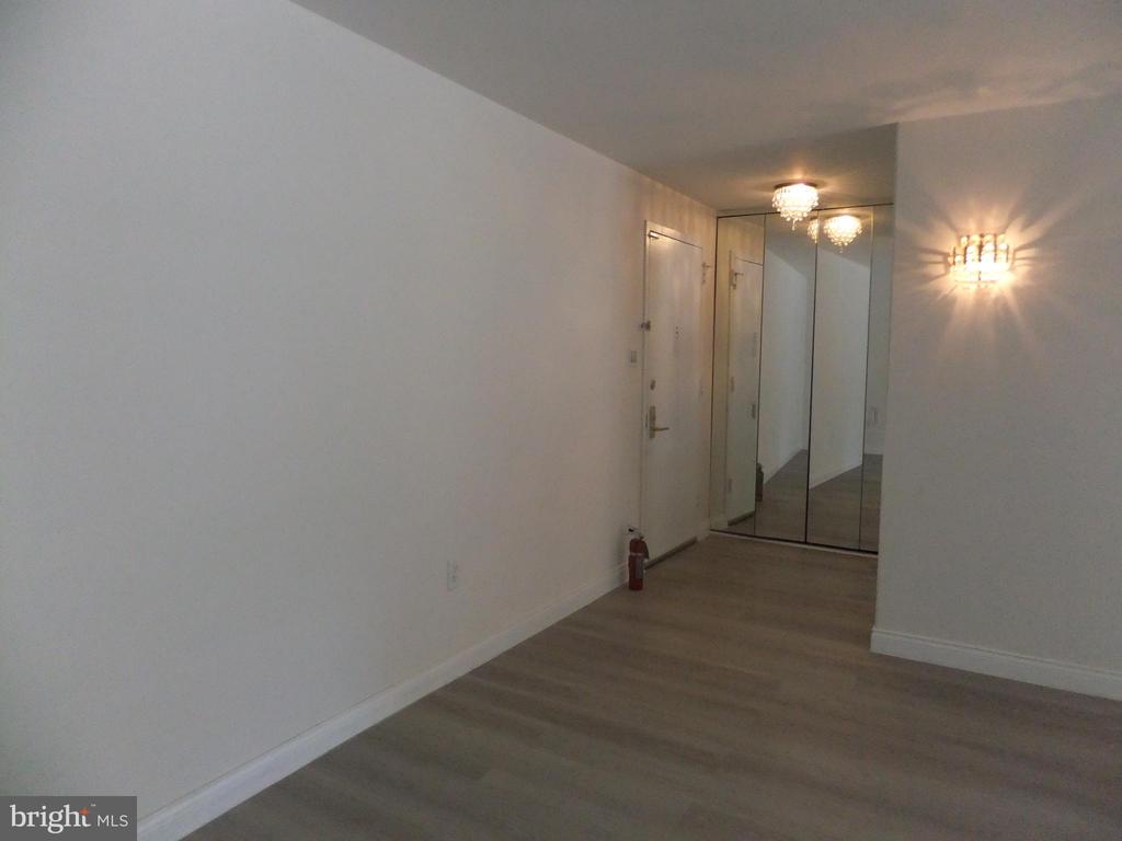 1655 OAKWOOD DRIVE Unit: N217