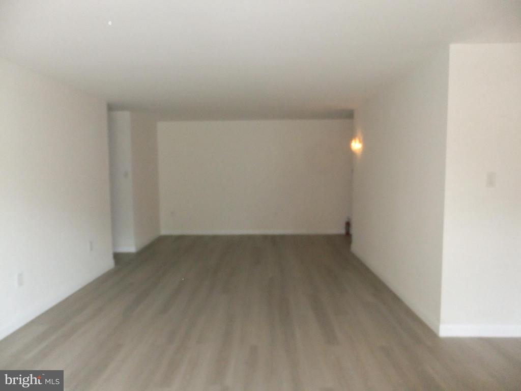 1655 OAKWOOD DRIVE Unit: N217