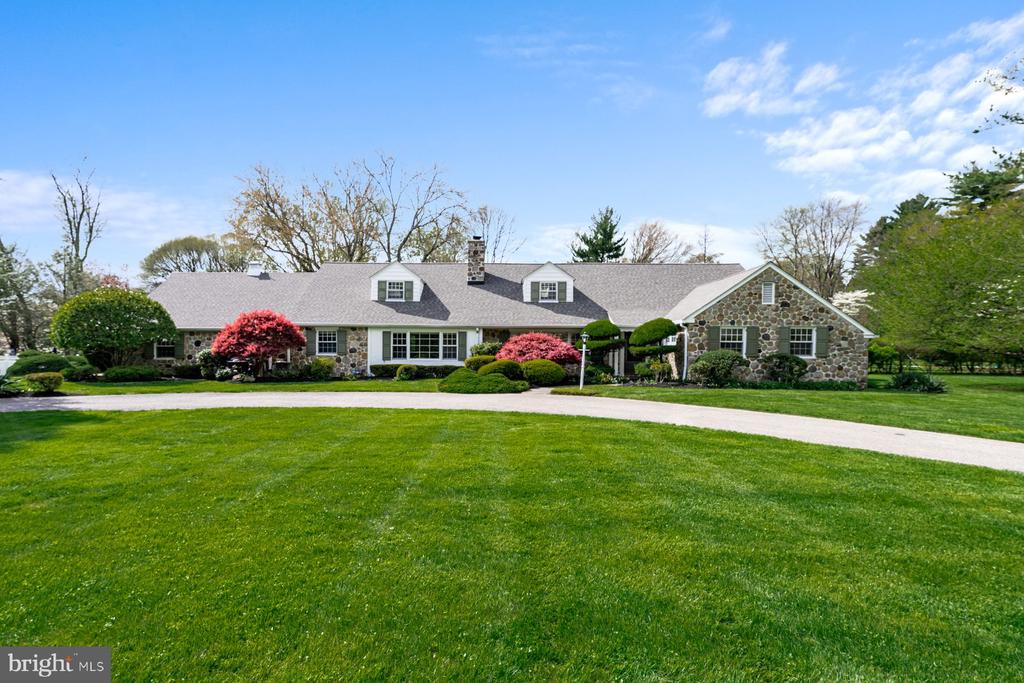 828 MERION SQUARE ROAD