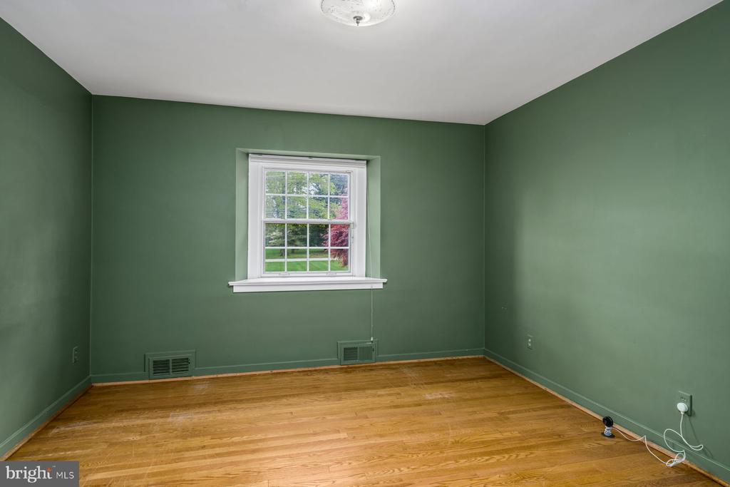 828 MERION SQUARE ROAD