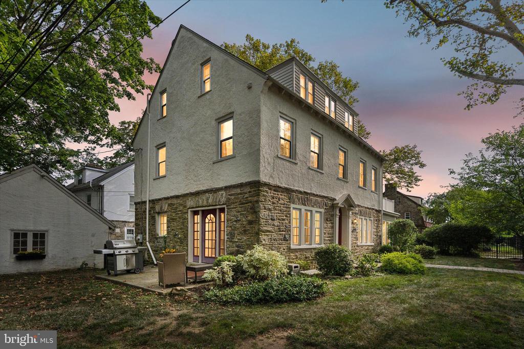 24 N HIGHLAND AVENUE