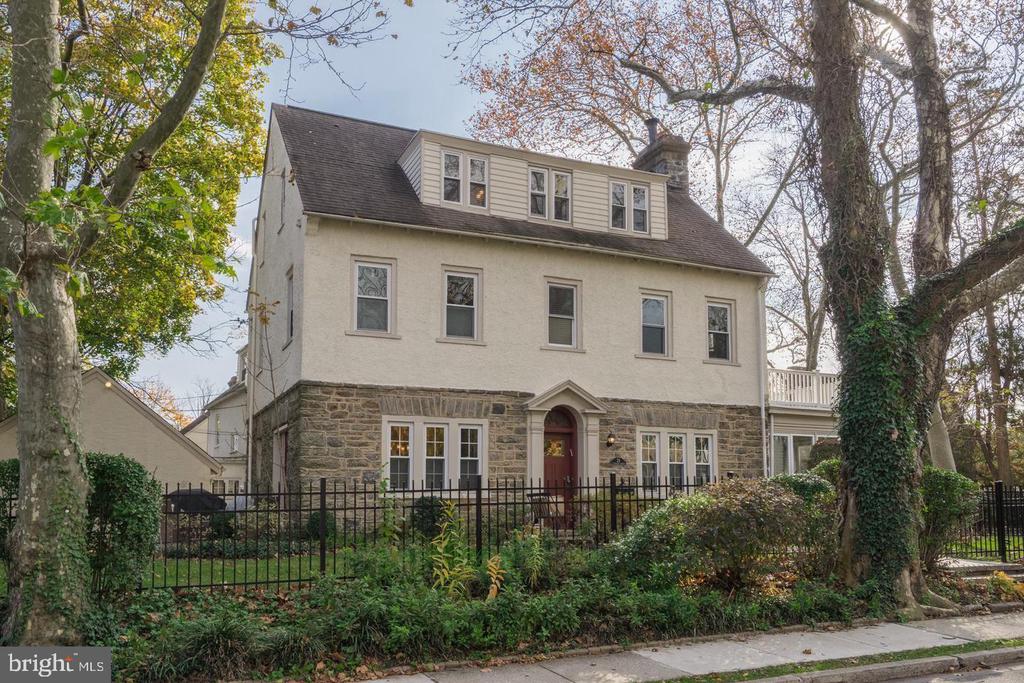 24 N HIGHLAND AVENUE