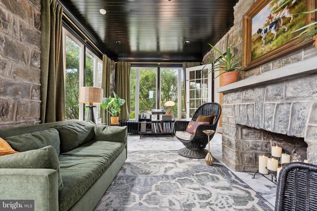 24 N HIGHLAND AVENUE