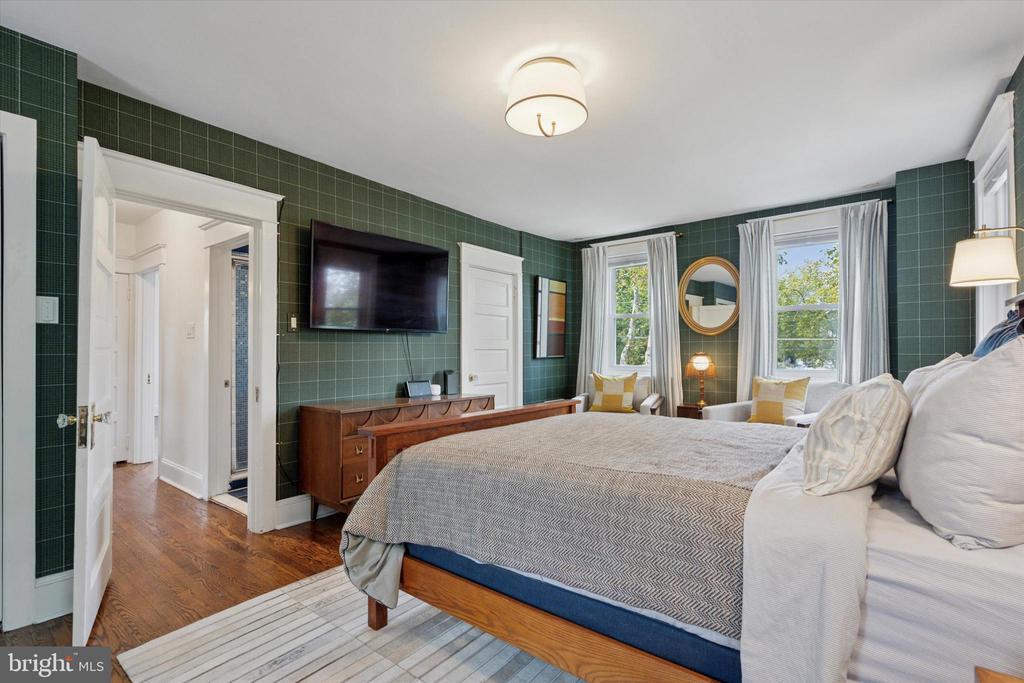 24 N HIGHLAND AVENUE