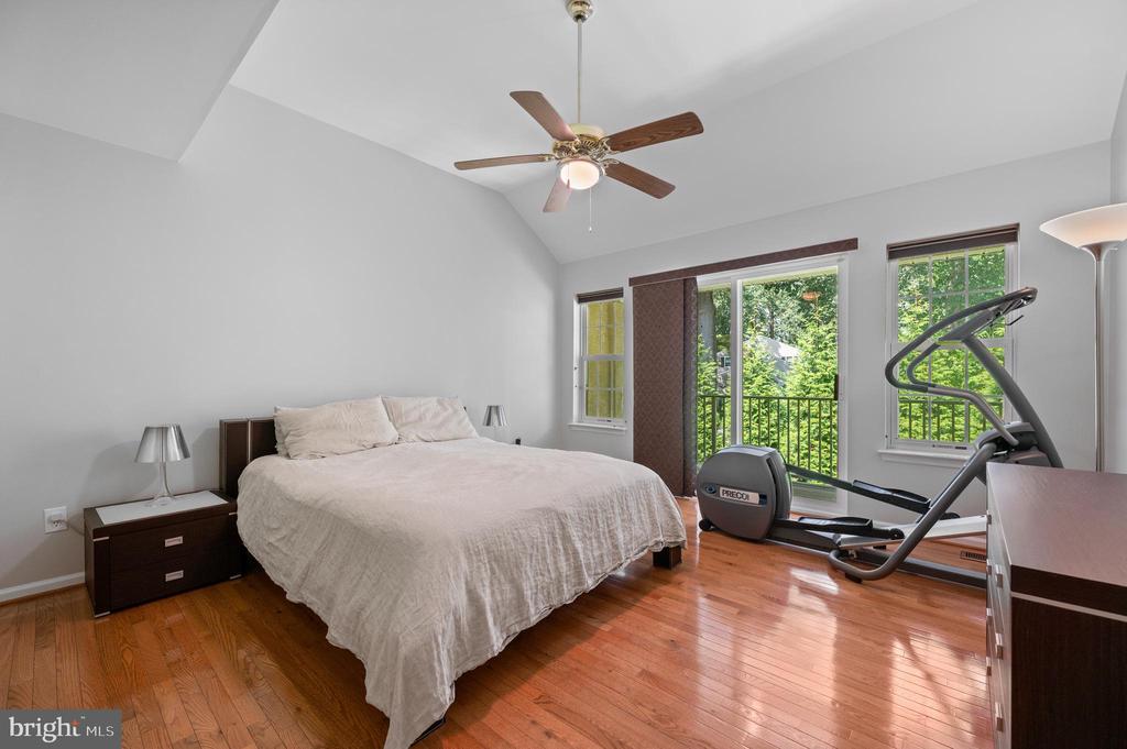 519 HIGHLAND DRIVE