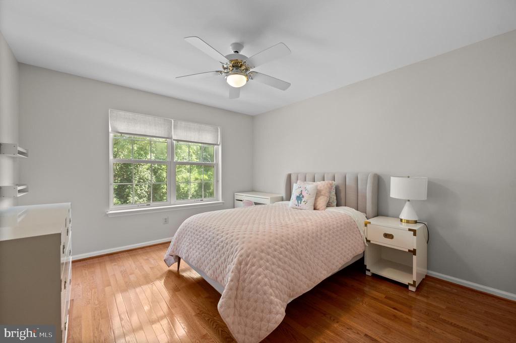 519 HIGHLAND DRIVE