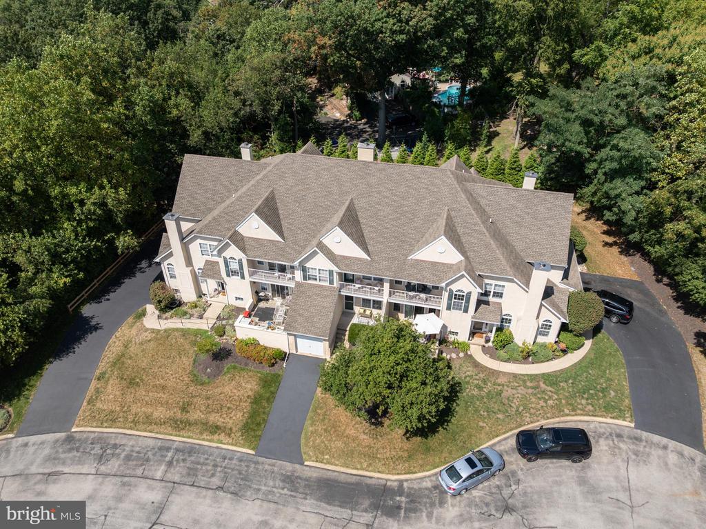 519 HIGHLAND DRIVE
