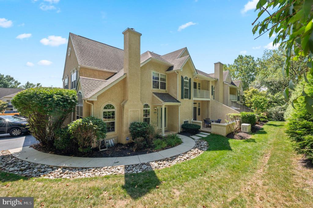 519 HIGHLAND DRIVE
