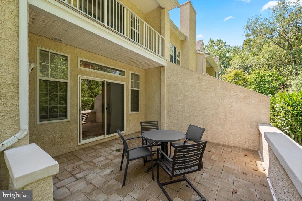 519 HIGHLAND DRIVE