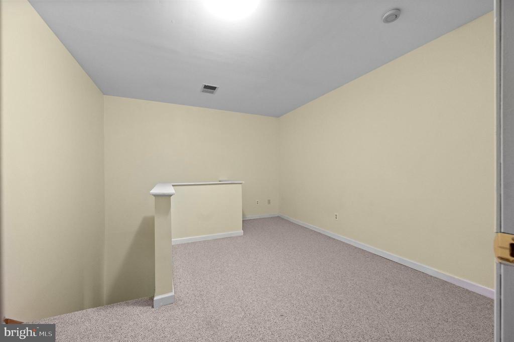 519 HIGHLAND DRIVE