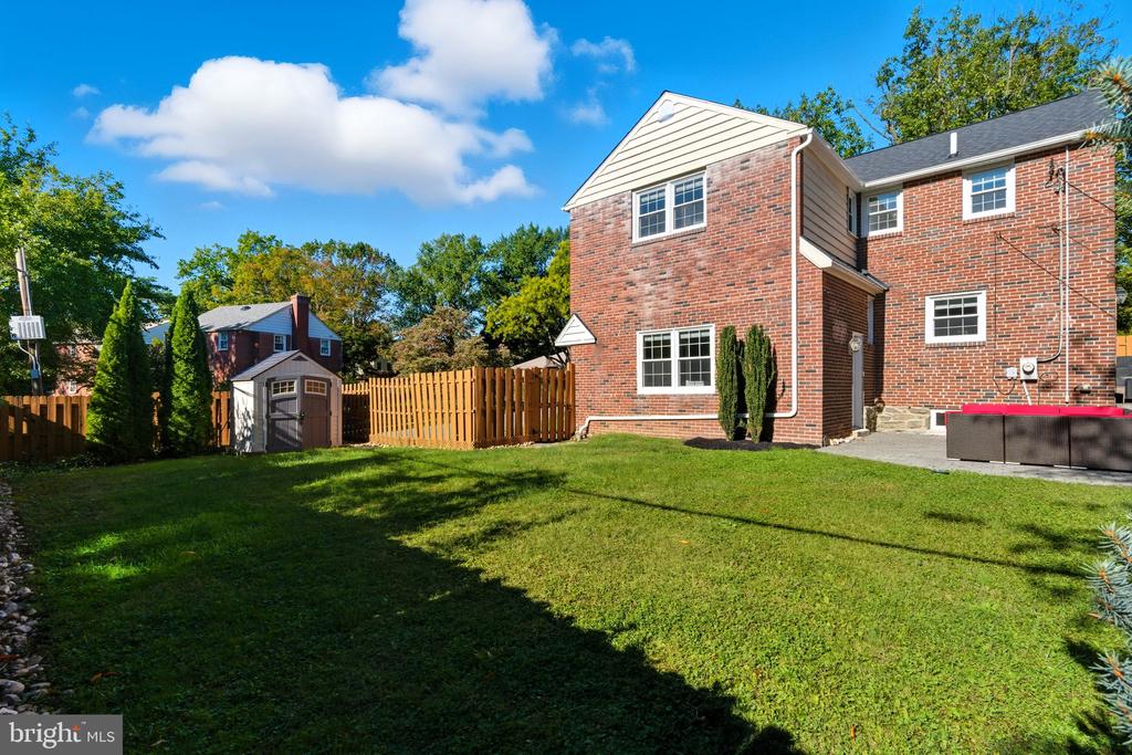 109 OVERBROOK PARKWAY