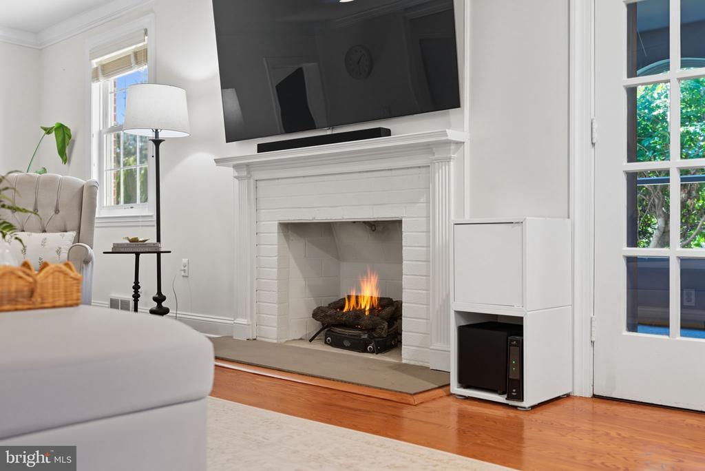 109 OVERBROOK PARKWAY