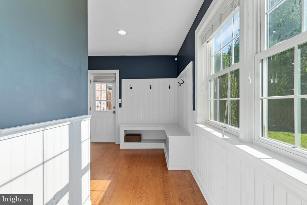 109 OVERBROOK PARKWAY
