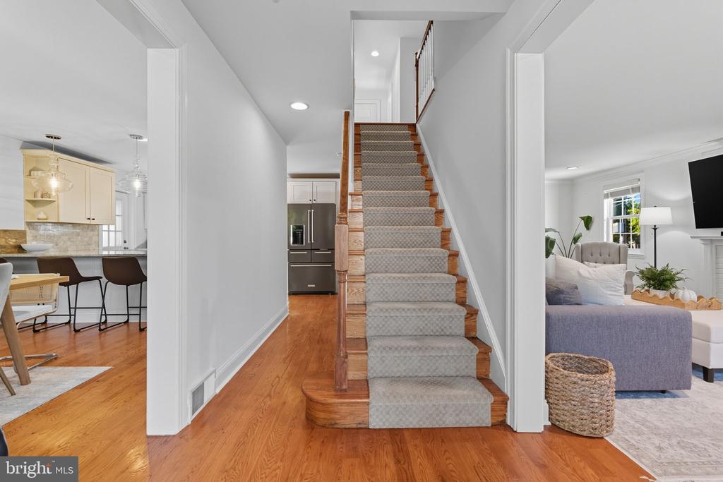 109 OVERBROOK PARKWAY