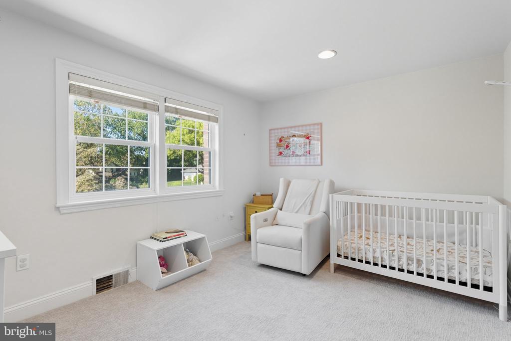 109 OVERBROOK PARKWAY