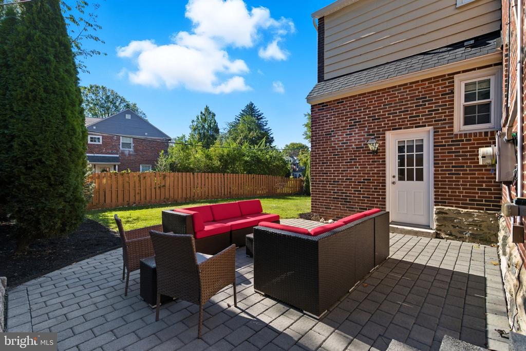 109 OVERBROOK PARKWAY