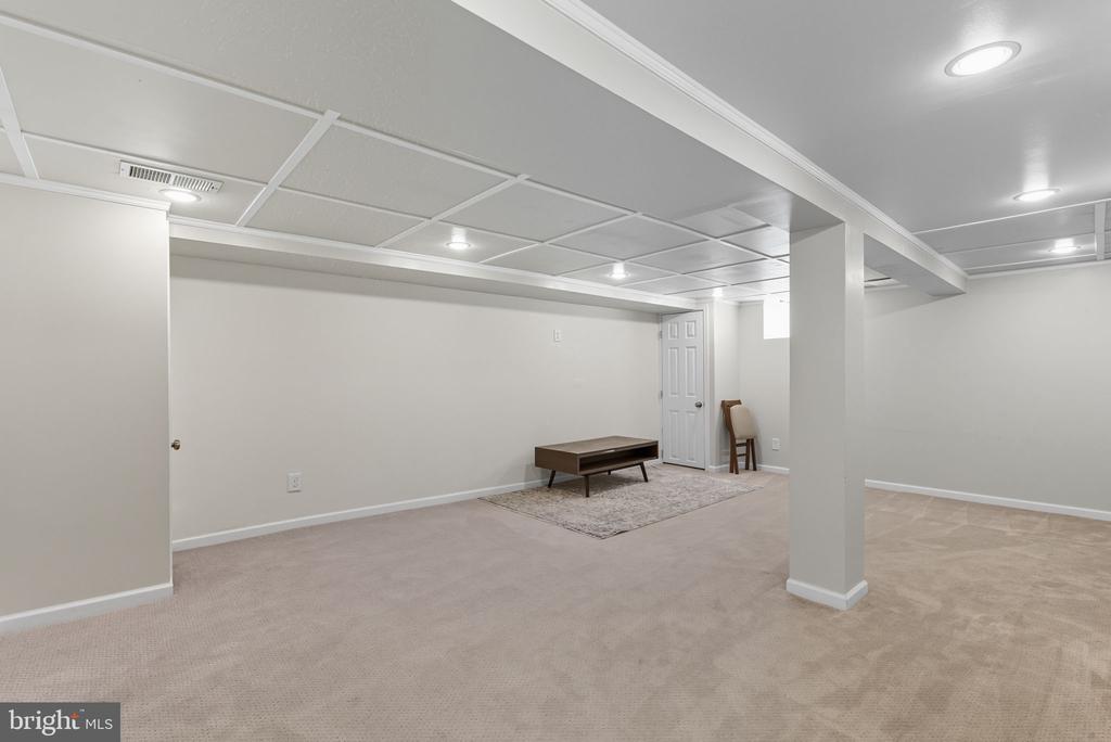 109 OVERBROOK PARKWAY
