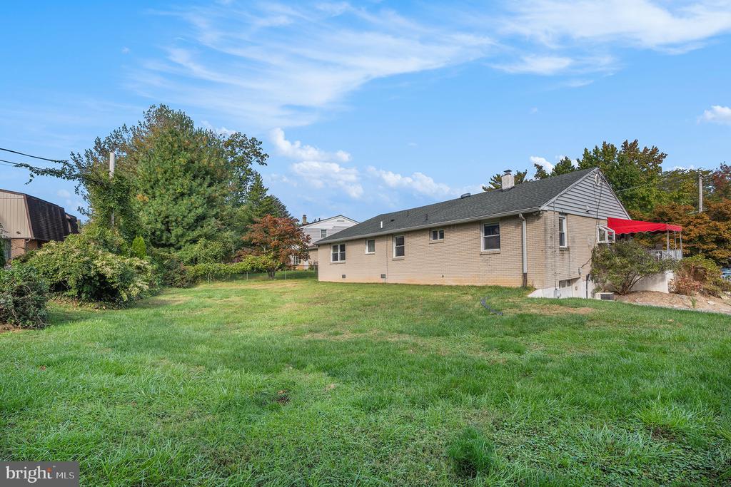 528 ASHBOURNE ROAD