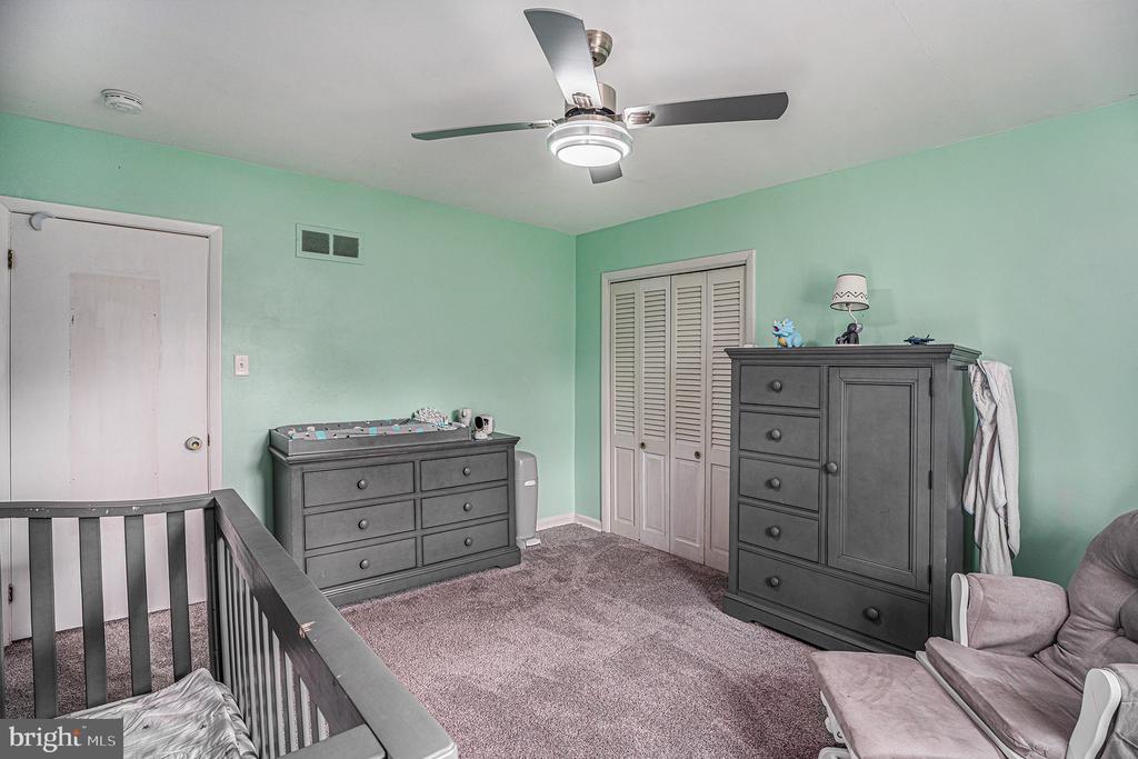 528 ASHBOURNE ROAD