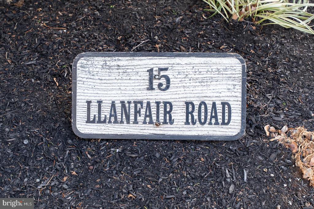 15 LLANFAIR ROAD Unit: B