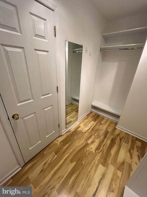 1 VIBURNUM COURT
