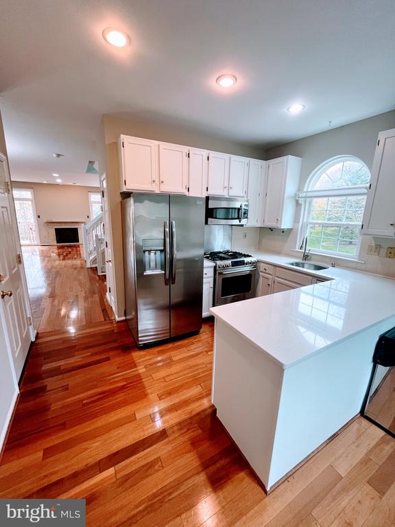 1 VIBURNUM COURT