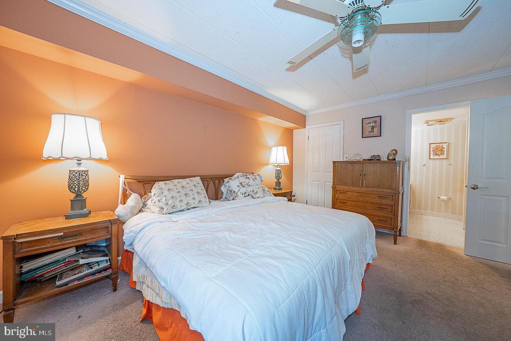 1219 W WYNNEWOOD ROAD Unit: 311