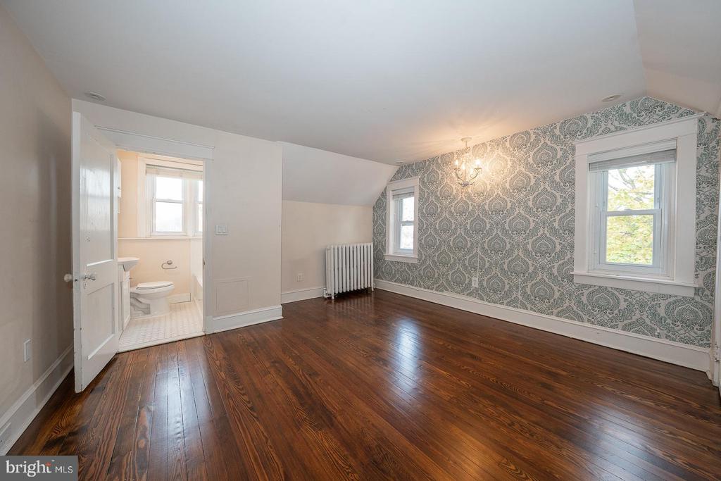 24 N HIGHLAND AVENUE